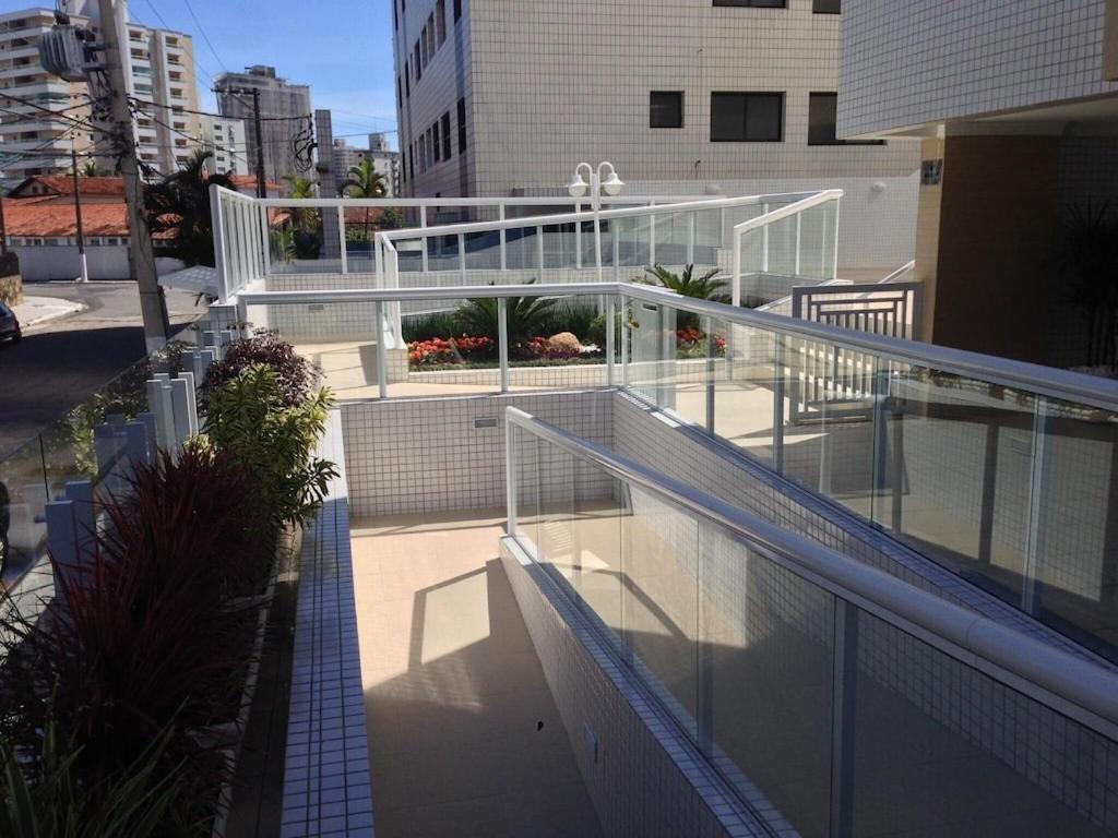 Apto Lindo Novo, Otima Localizacao Com Dois Dormitorios E Varanda Gourmet Praia Grande  Exteriör bild